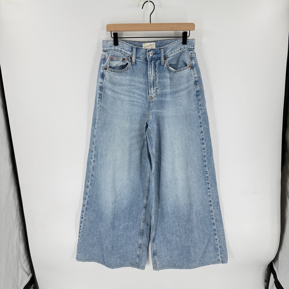 Universal Thread Wide Leg Jeans Light Wash 6 High Rise Palazzo Denim Boho Trendy